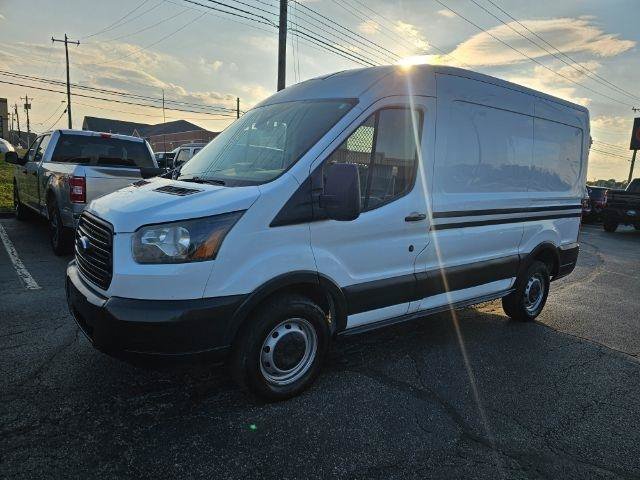 Used 2016 Ford Transit 250 130 Medium Roof RWD image 4