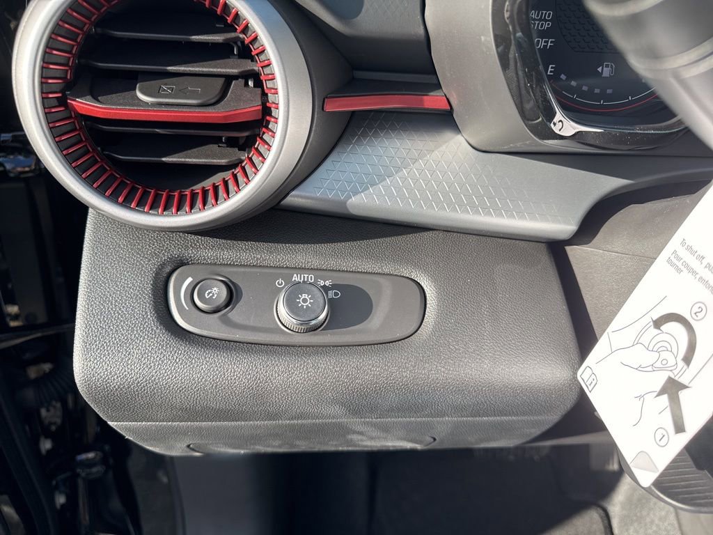 New 2026 Chevrolet Trax RS FWD image 19