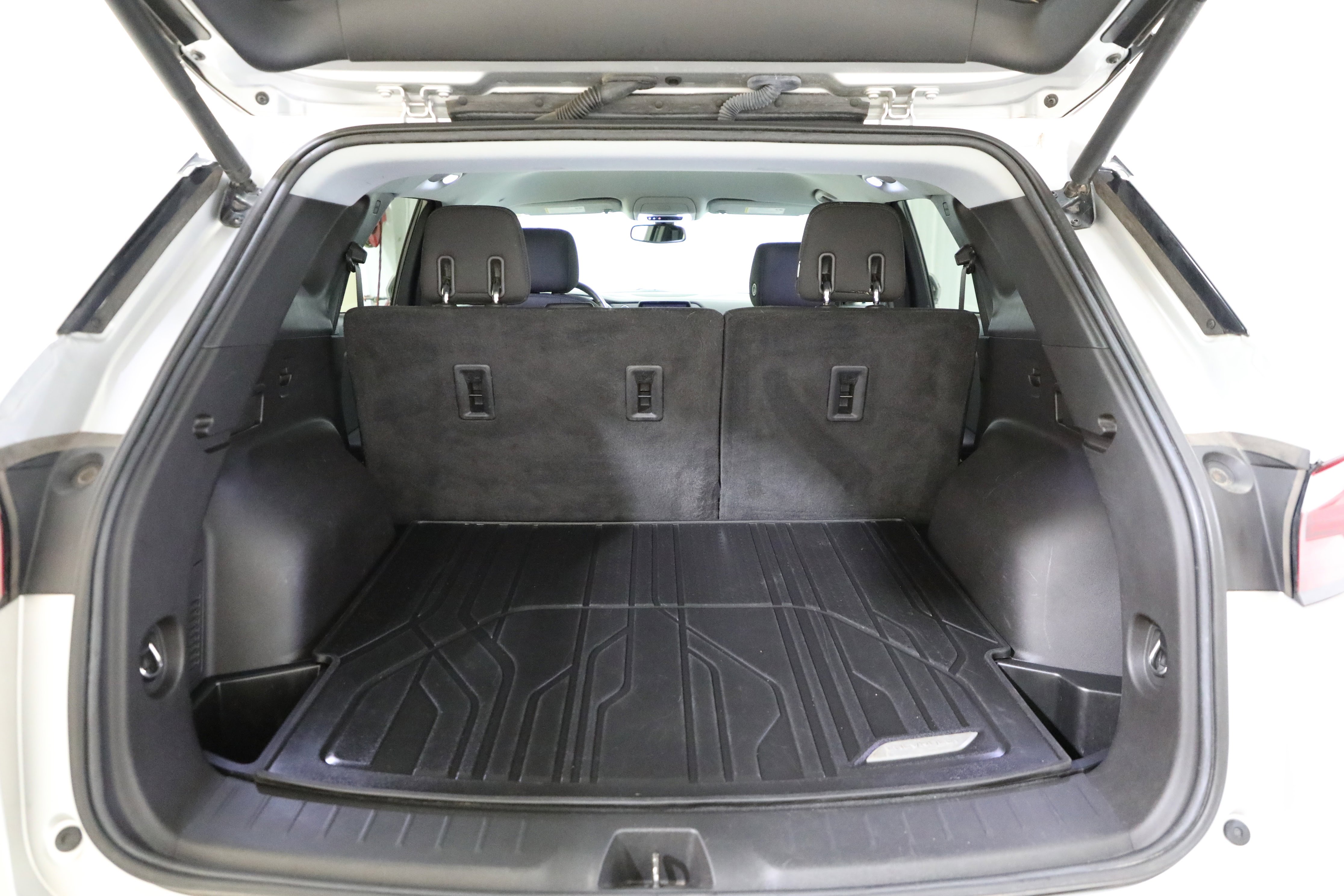 Used 2020 Chevrolet Blazer LT image 19