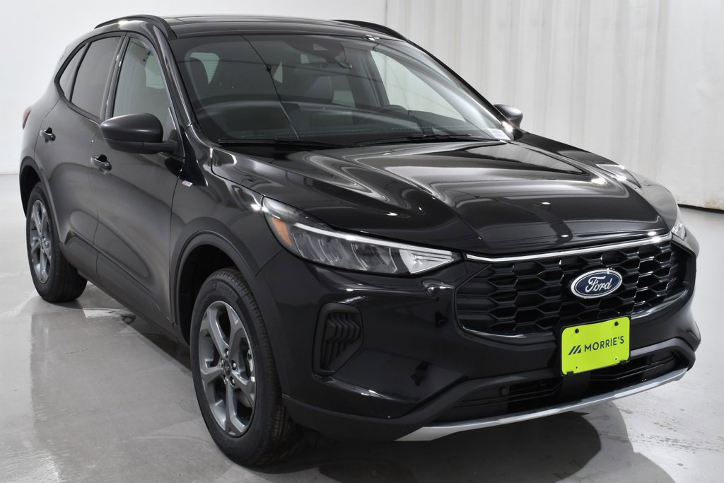 New 2025 Ford Escape ST-Line w/ Cold Weather Package image 9
