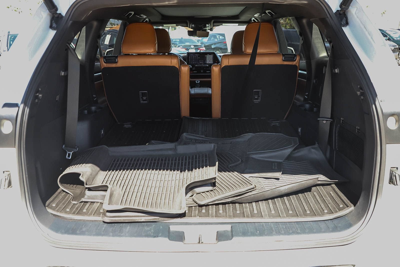 Used 2022 Toyota Highlander Platinum AWD/4WD image 26