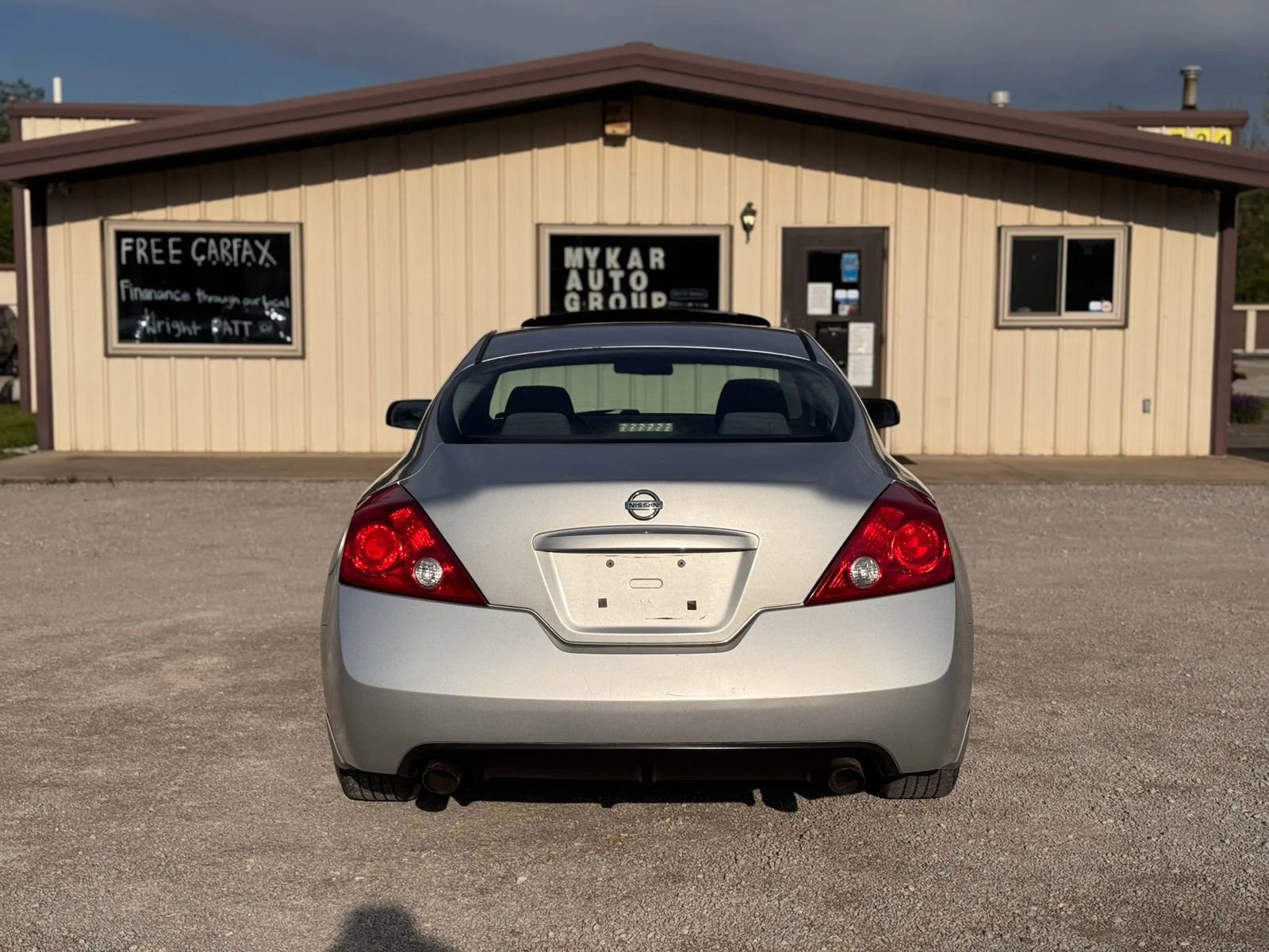 Used 2008 Nissan Altima 3.5 SE FWD image 8