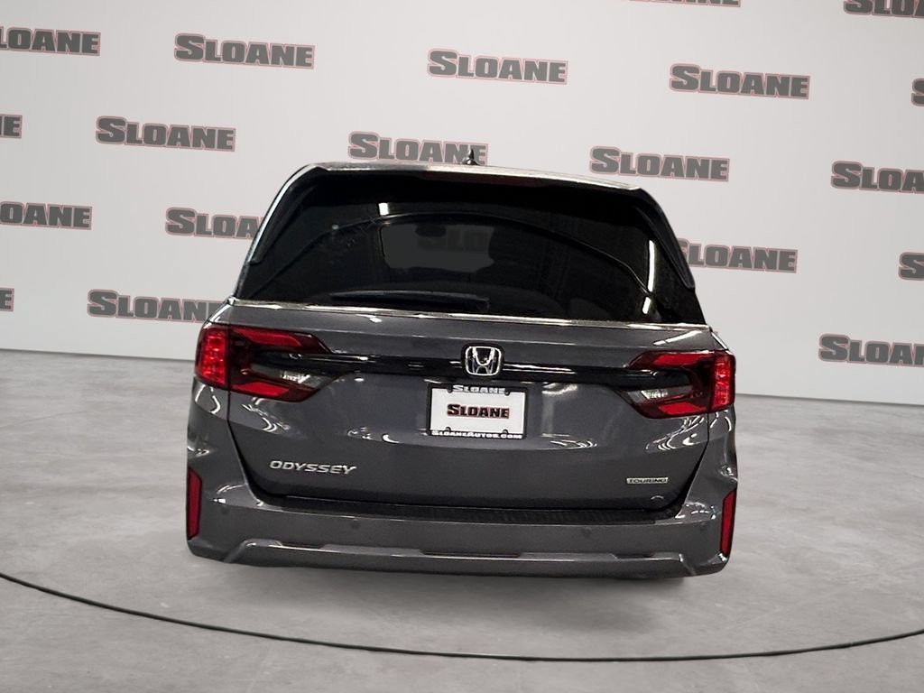 Certified 2025 Honda Odyssey Touring image 4