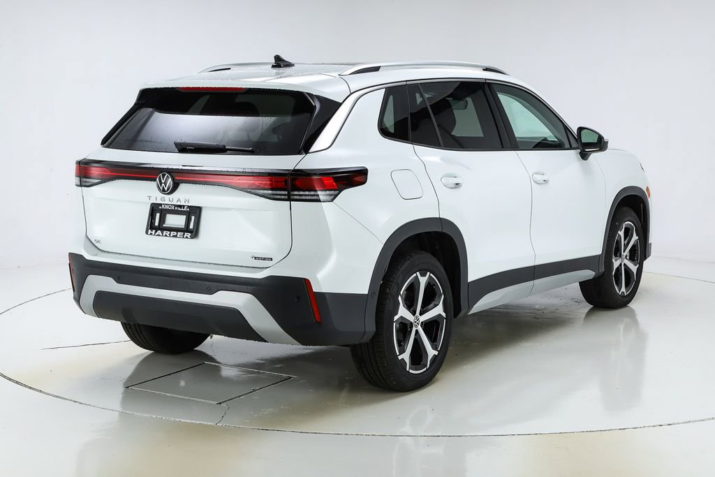 New 2026 Volkswagen Tiguan SE image 9