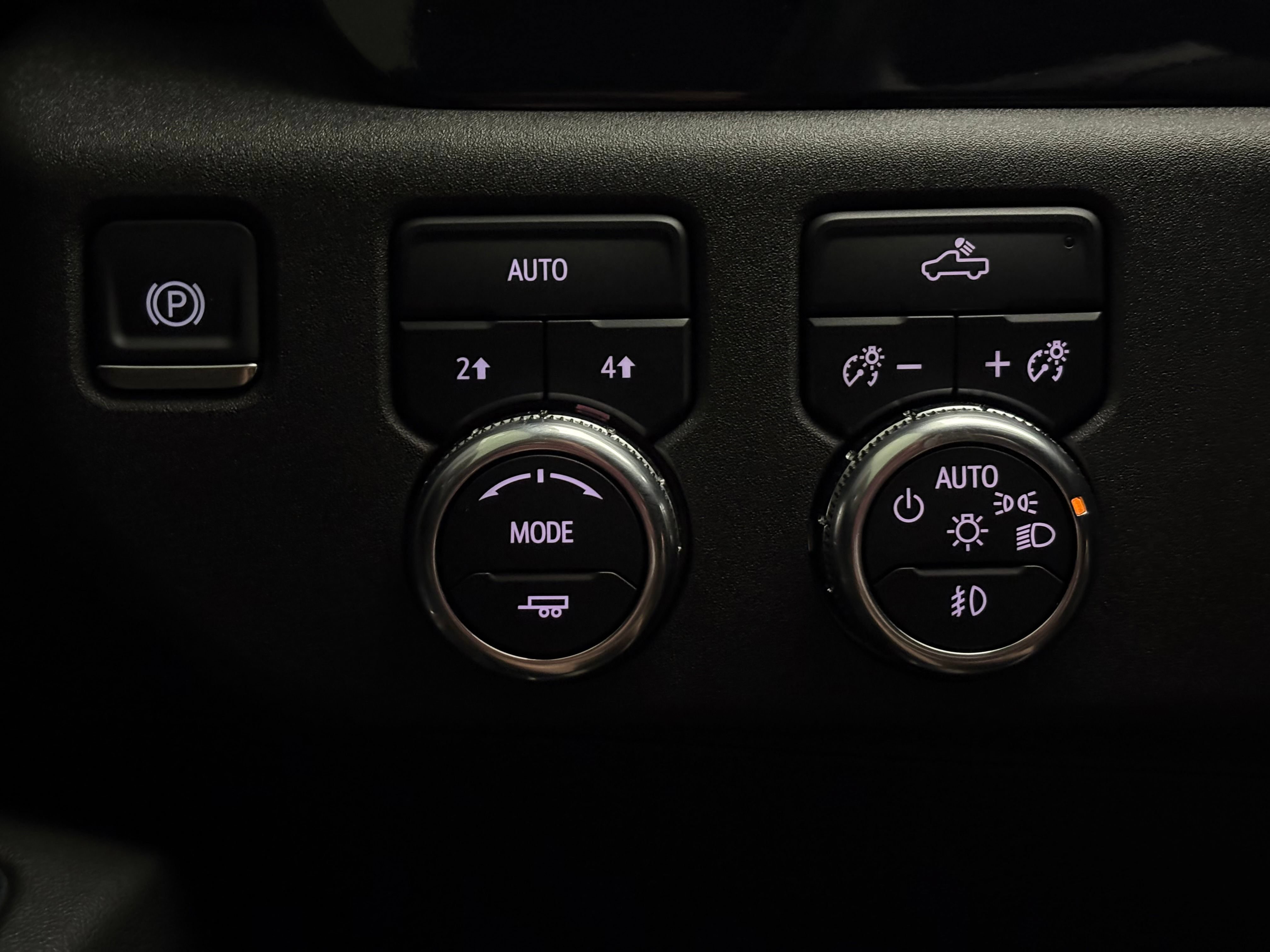 Used 2025 GMC Sierra 1500 Elevation AWD/4WD image 22
