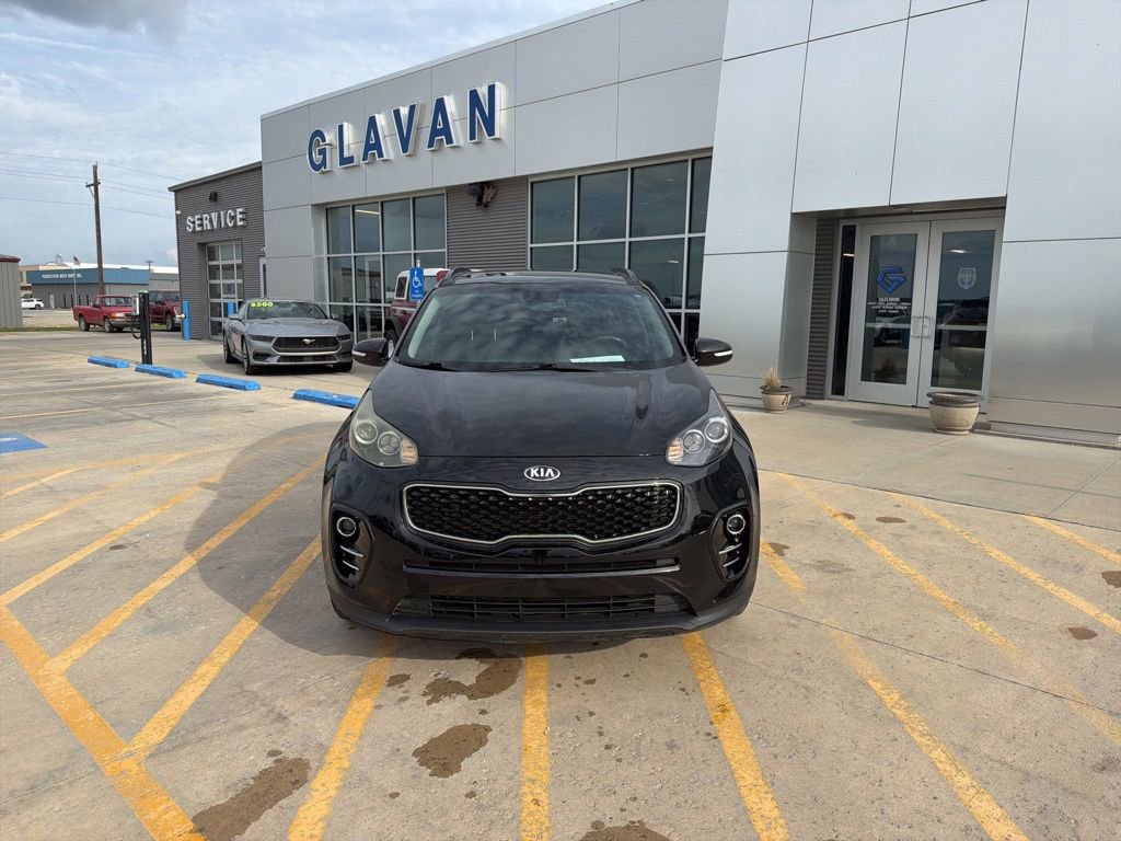 Used 2018 Kia Sportage EX w/ EX Premium Package FWD image 2