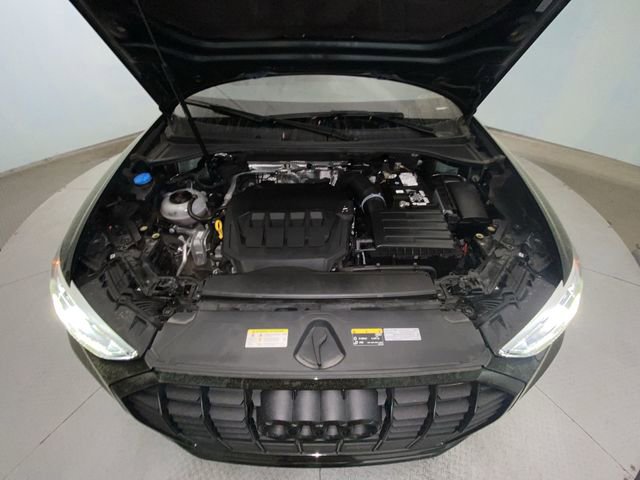 Used 2021 Audi Q3 2.0T Premium Plus image 25