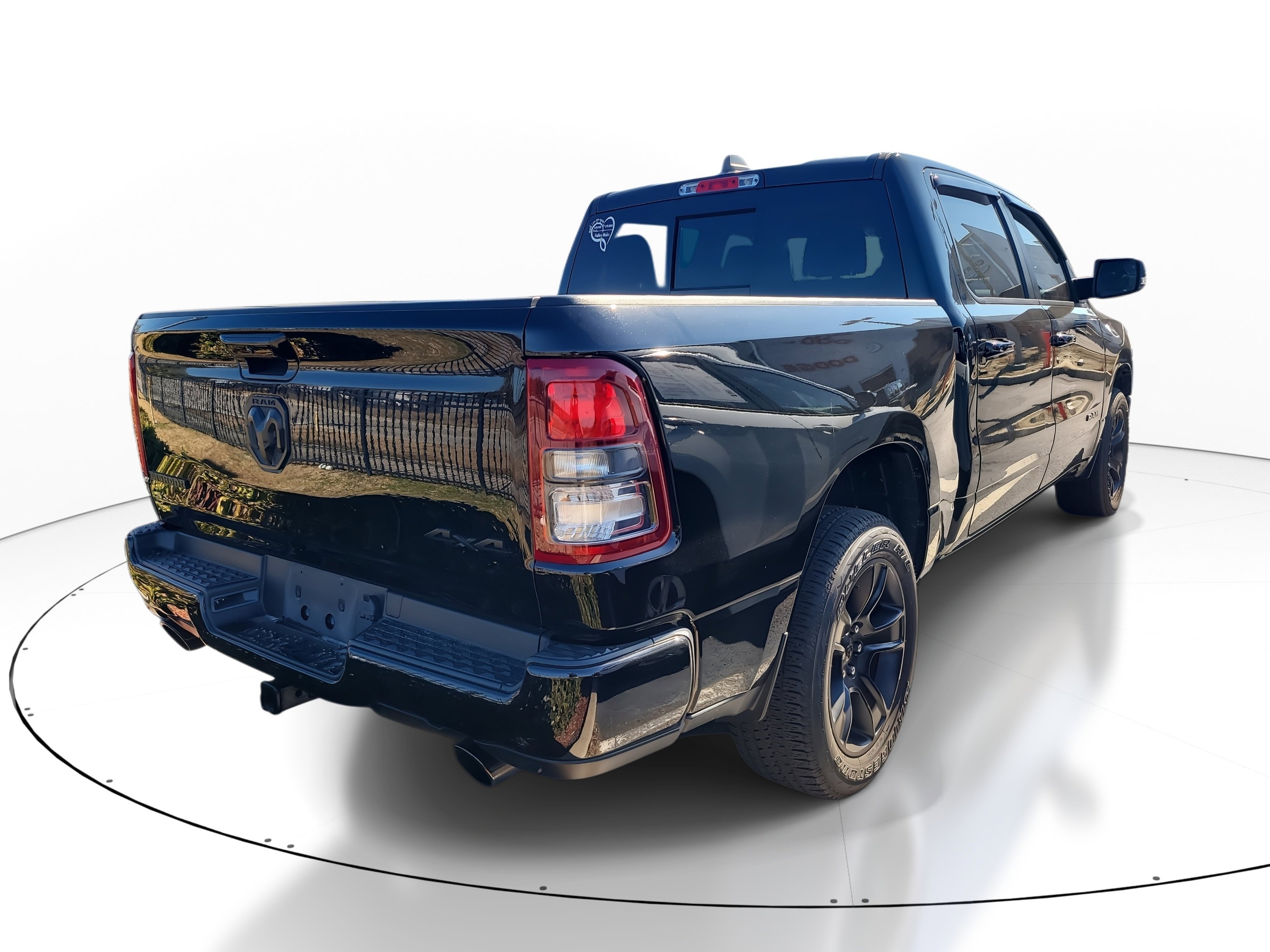 Used 2024 RAM 1500 Big Horn image 4
