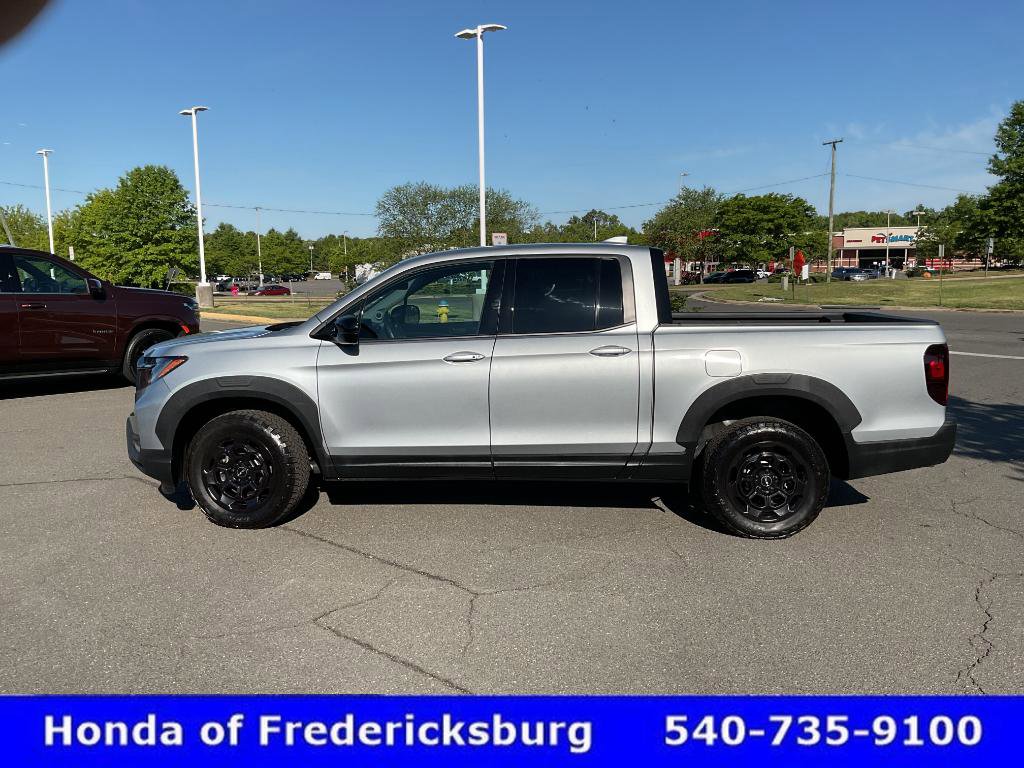 Used 2025 Honda Ridgeline Sport+ image 3