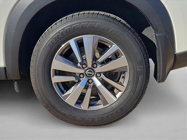 Used 2023 Nissan Pathfinder SL image 24