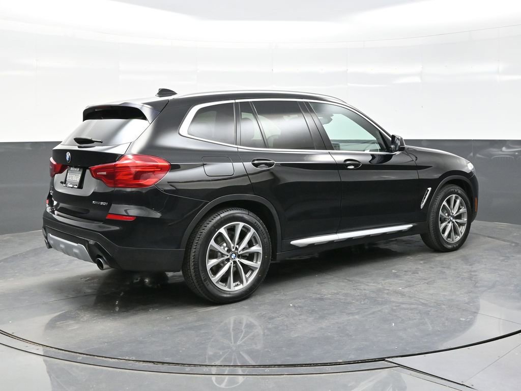 Used 2019 BMW X3 xDrive30i w/ Driving Assistance Package image 7