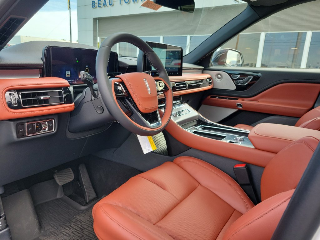 New 2027 Lincoln Aviator Reserve AWD/4WD image 21