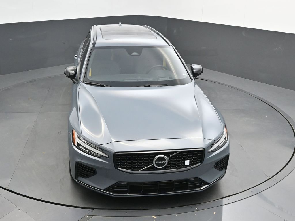 Used 2024 Volvo V60 T8 Polestar image 30