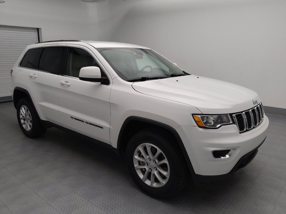 Used 2022 Jeep Grand Cherokee Laredo E w/ Security & Convenience Group AWD/4WD image 11