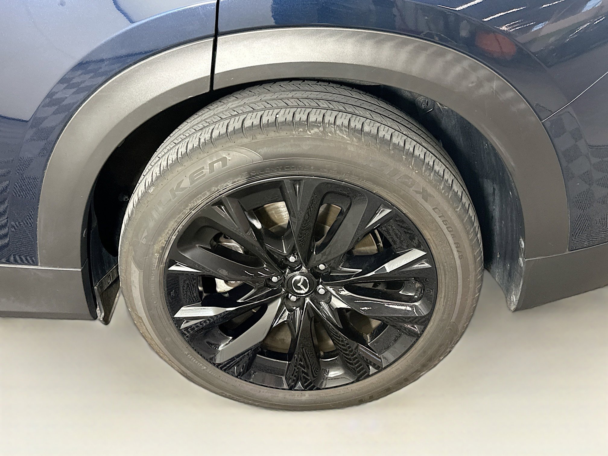 Used 2025 MAZDA CX-90 Plug-In Hybrid w/Premium Sport AWD/4WD image 11