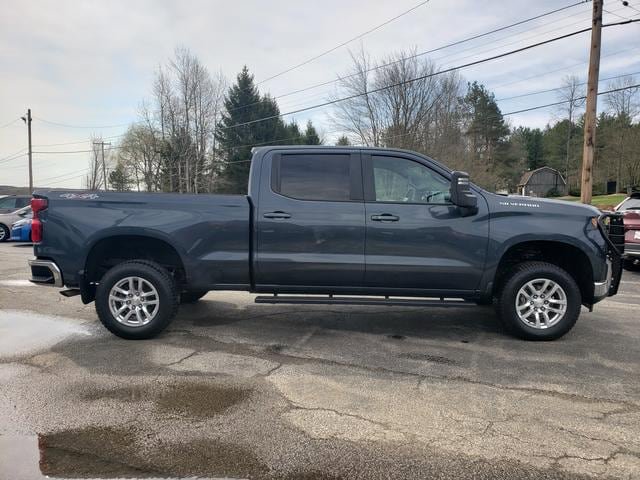 Used 2020 Chevrolet Silverado 1500 LT w/ All-Star Edition AWD/4WD image 2