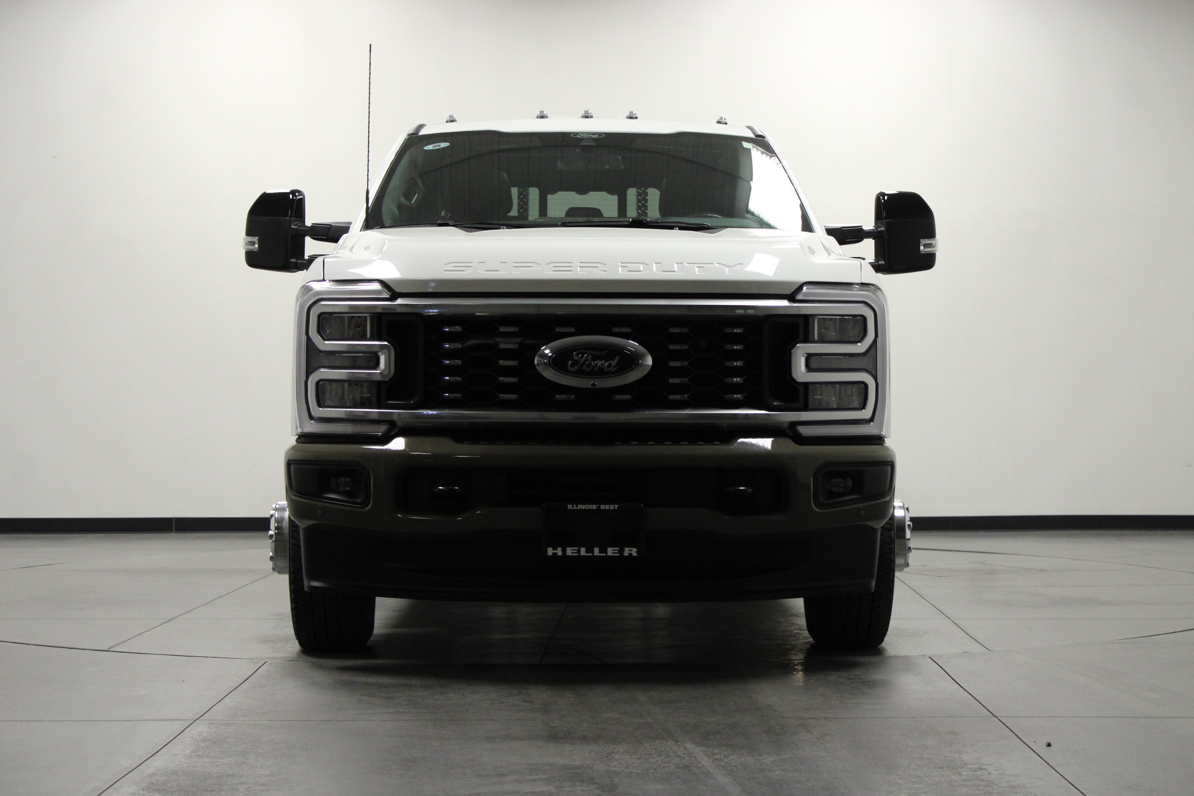 Used 2026 Ford F350 King Ranch AWD/4WD image 9