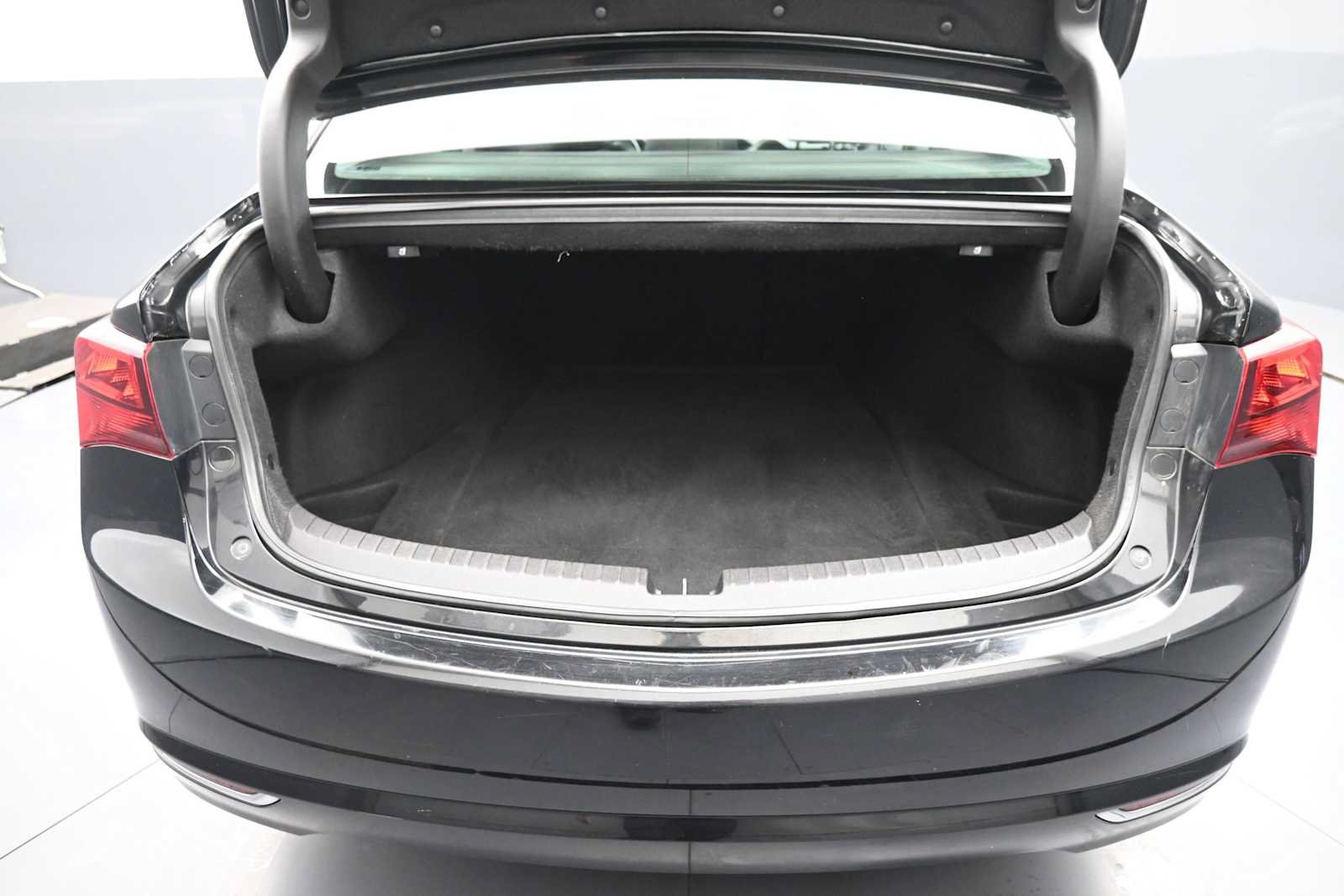 Used 2016 Acura TLX FWD image 21