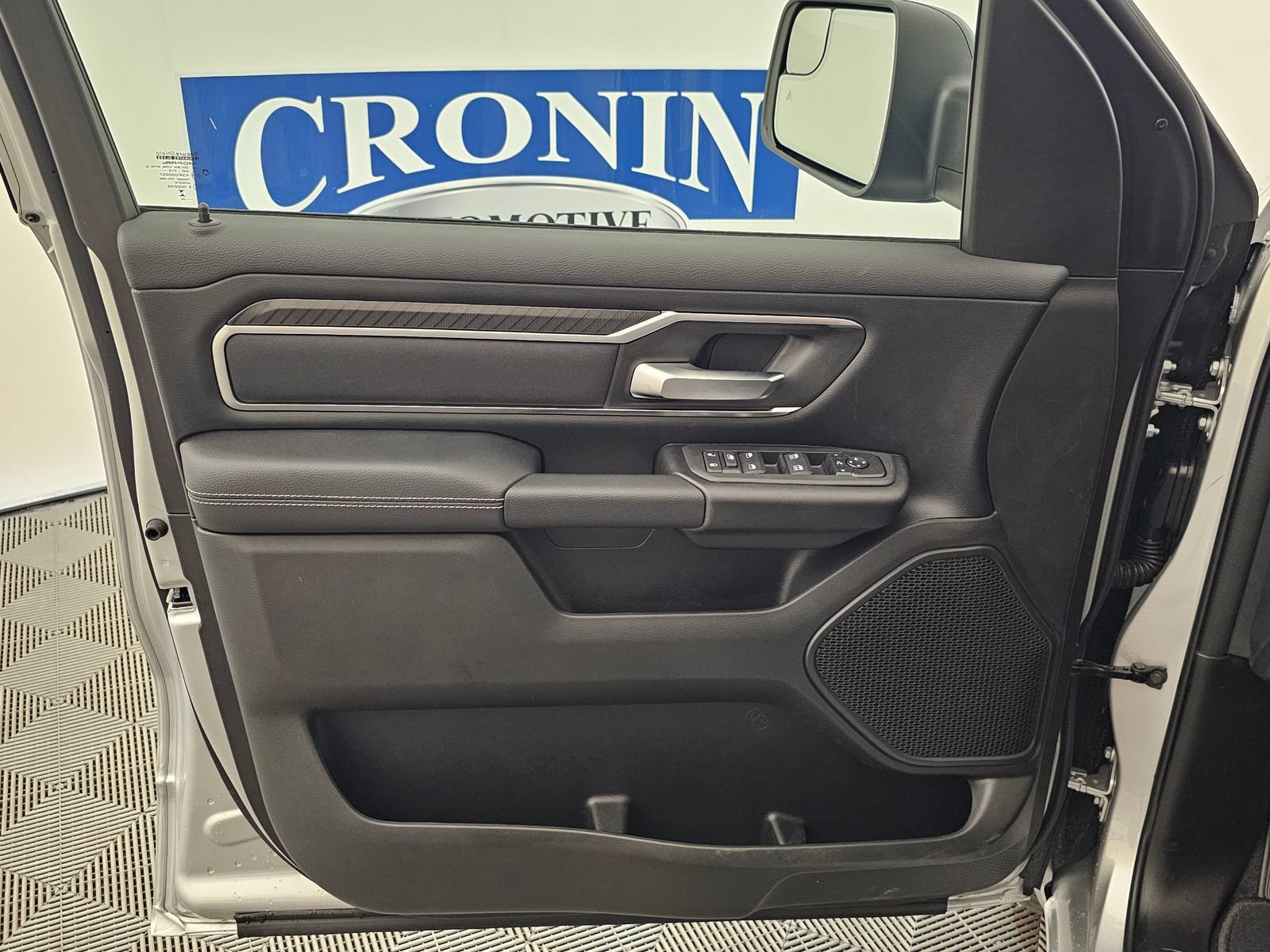 New 2026 RAM 1500 Big Horn AWD/4WD image 2