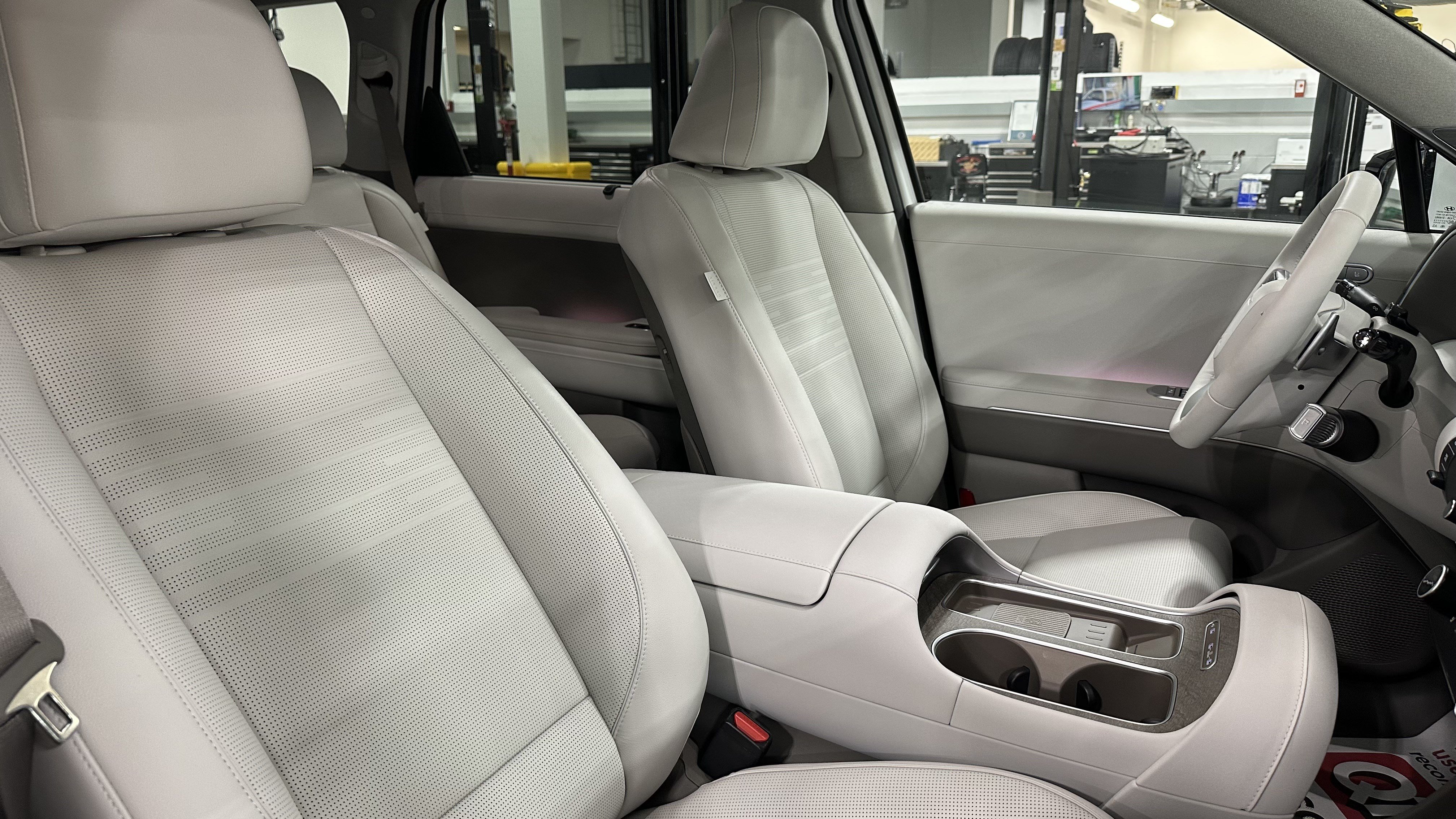 Used 2026 Hyundai Palisade Limited FWD image 33