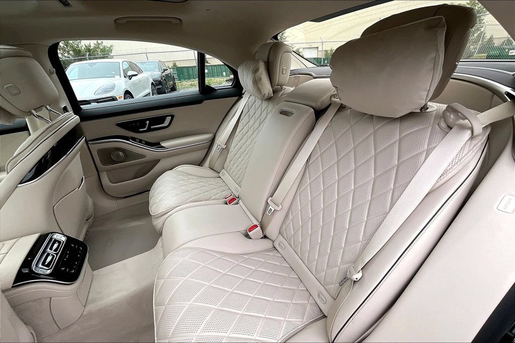 New 2026 Mercedes-Benz S 580 4MATIC Sedan image 10