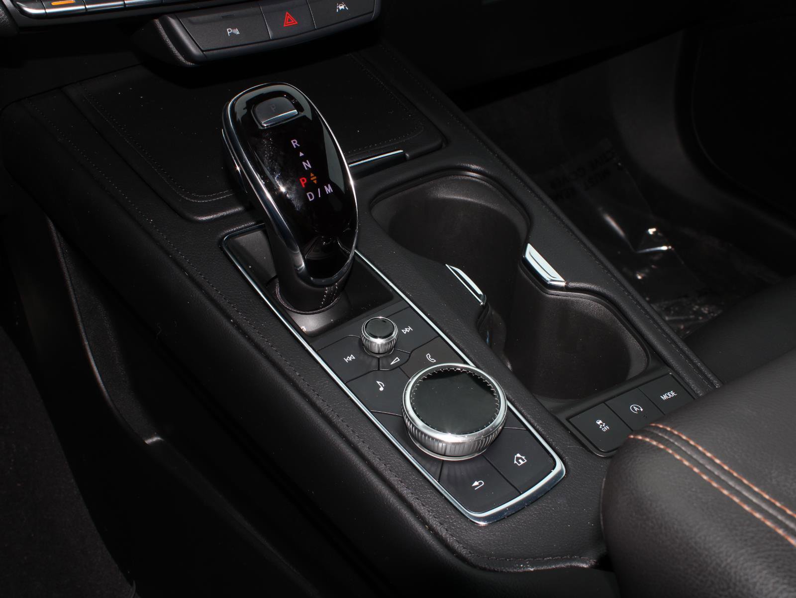 Used 2023 Cadillac XT4 Sport image 15