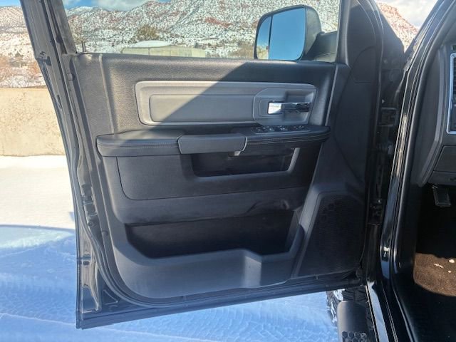 Used 2018 RAM 2500 Power Wagon w/ Luxury Group image 10