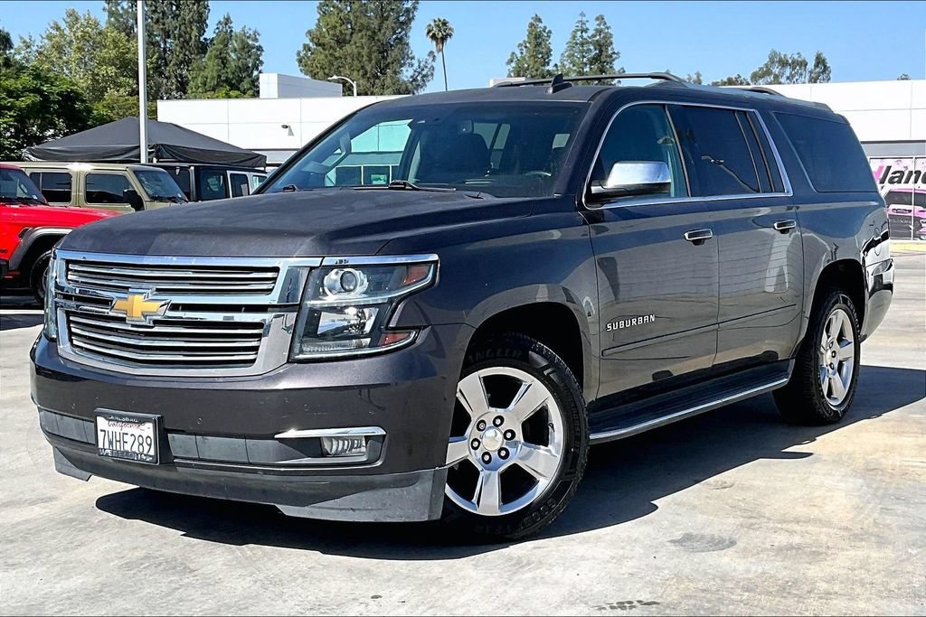 Used 2017 Chevrolet Suburban Premier AWD/4WD image 2