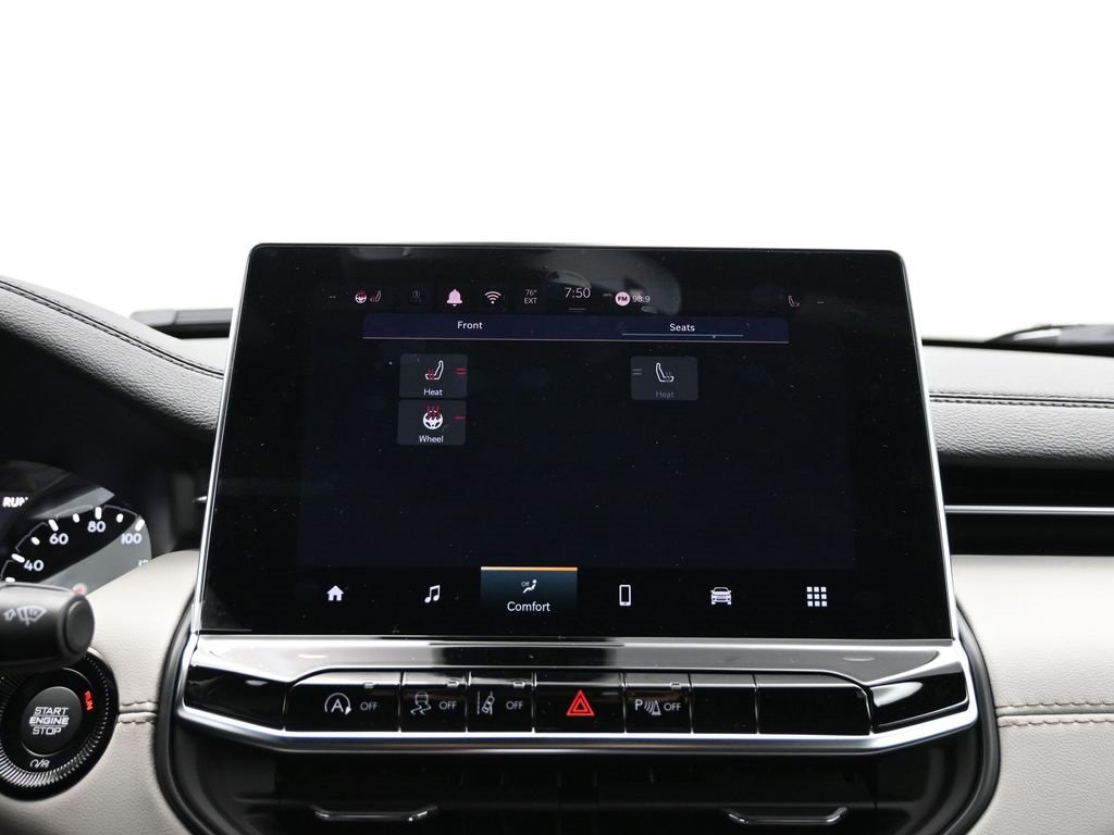 Used 2025 Jeep Compass Limited image 25