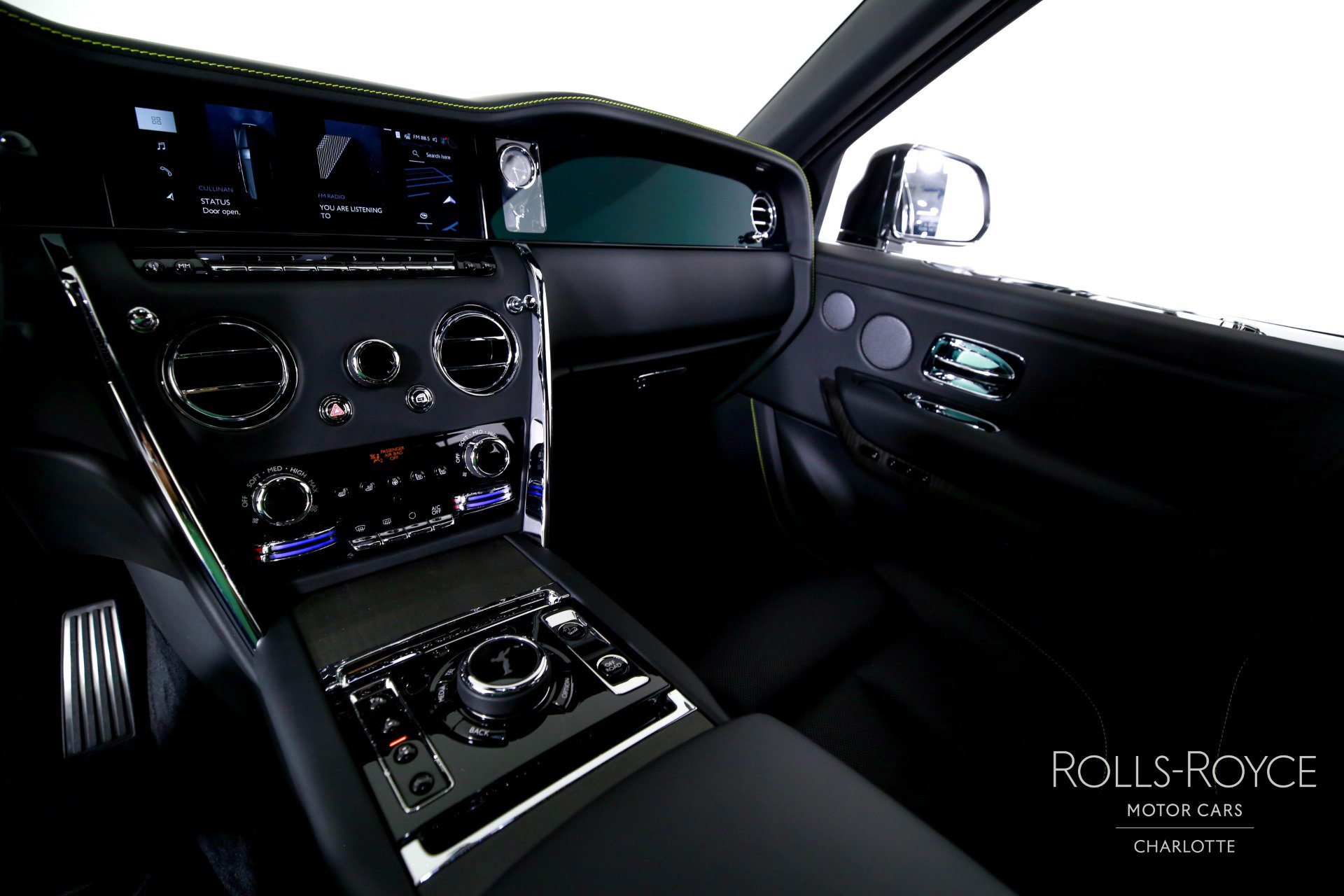 New 2026 Rolls-Royce Cullinan image 16