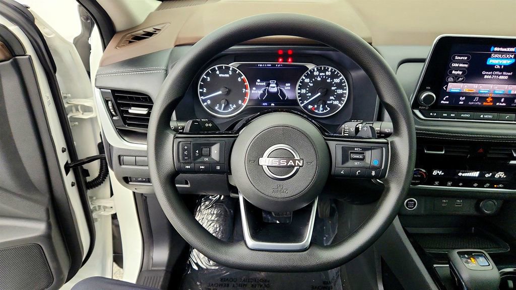 Used 2022 Nissan Rogue SV AWD/4WD image 13