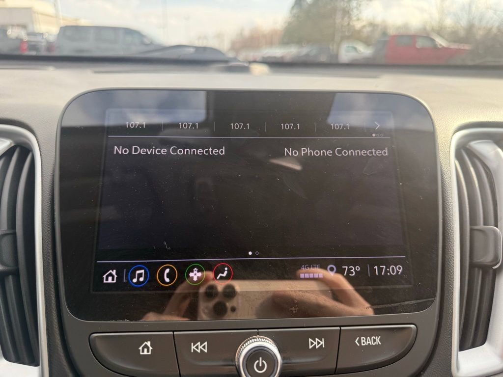 Used 2023 Chevrolet Malibu LT image 20