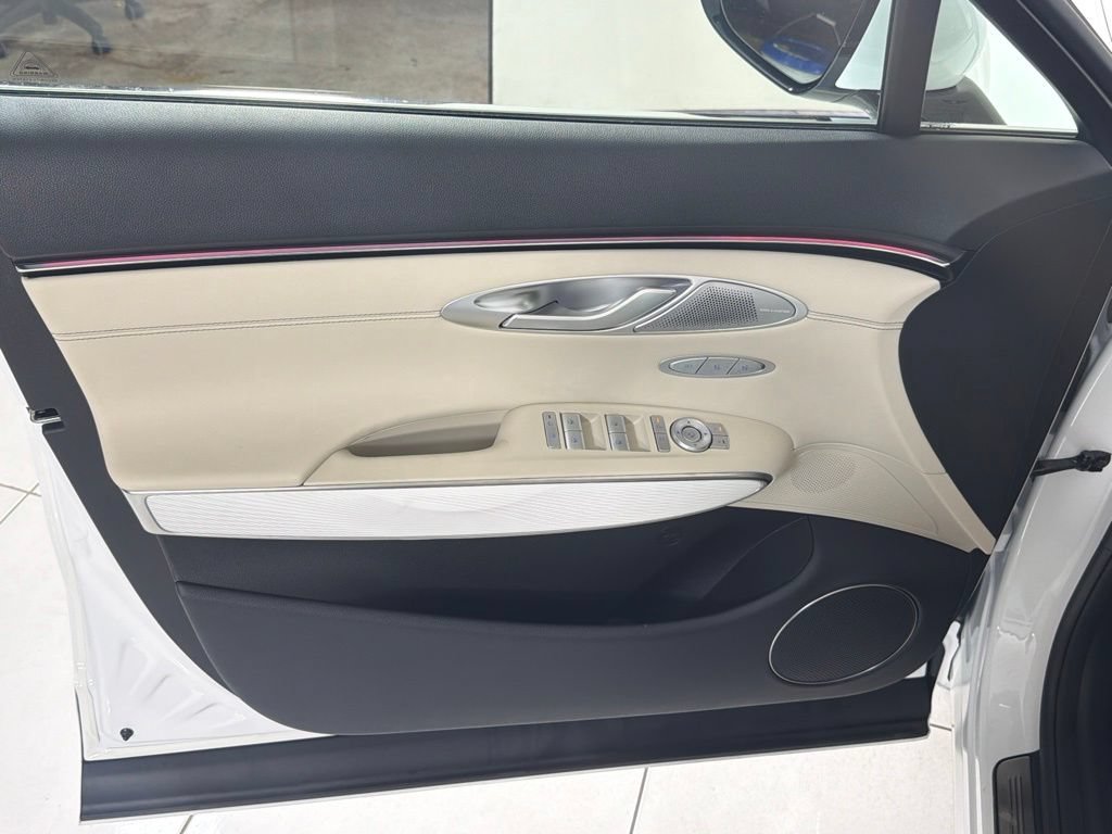 New 2027 Genesis GV70 2.5T Advanced AWD/4WD image 12
