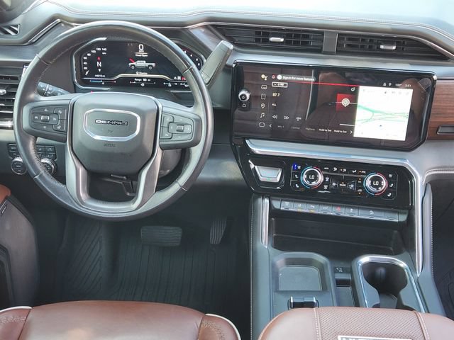 Used 2025 GMC Sierra 2500 Denali Ultimate AWD/4WD image 28