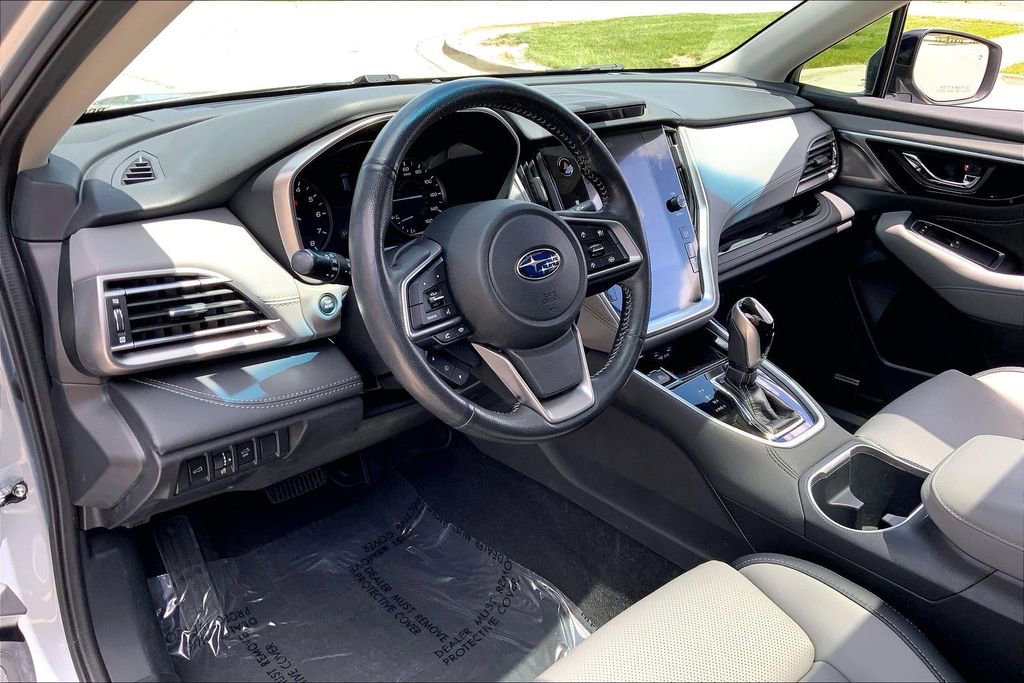 Used 2021 Subaru Outback Limited AWD/4WD image 14