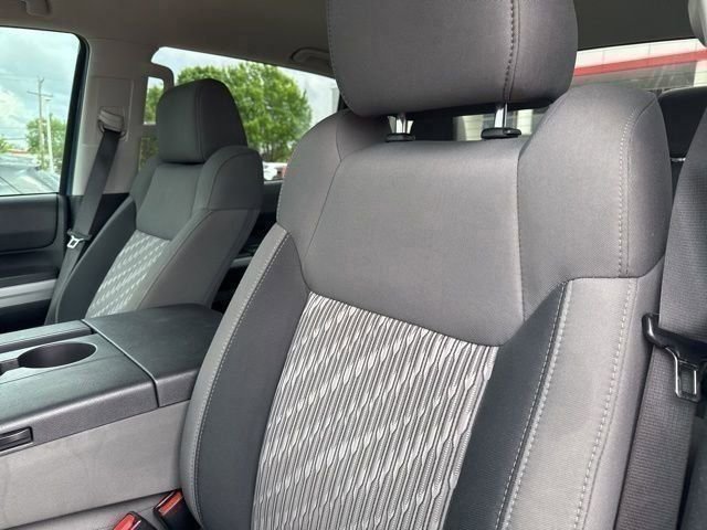 Used 2019 Toyota Tundra SR5 RWD image 9