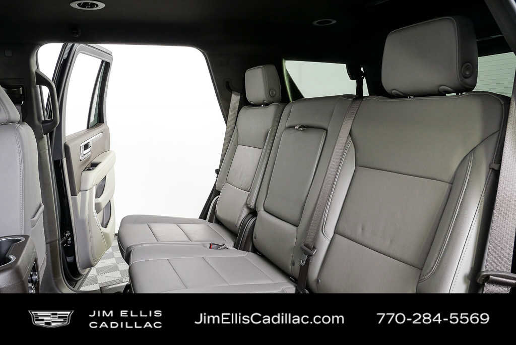 Used 2025 Chevrolet Tahoe LT RWD image 20