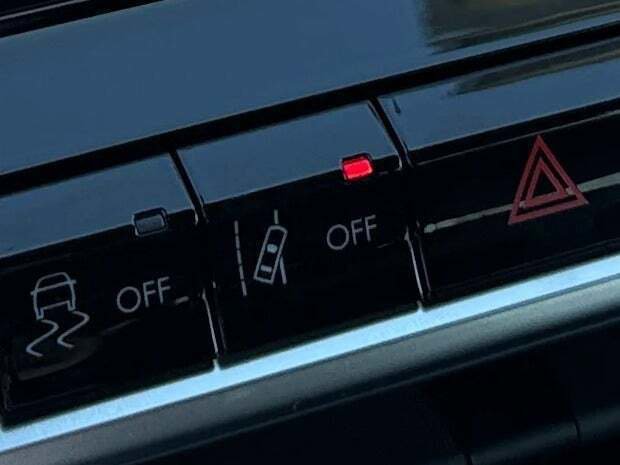 New 2026 Jeep Compass Limited image 35