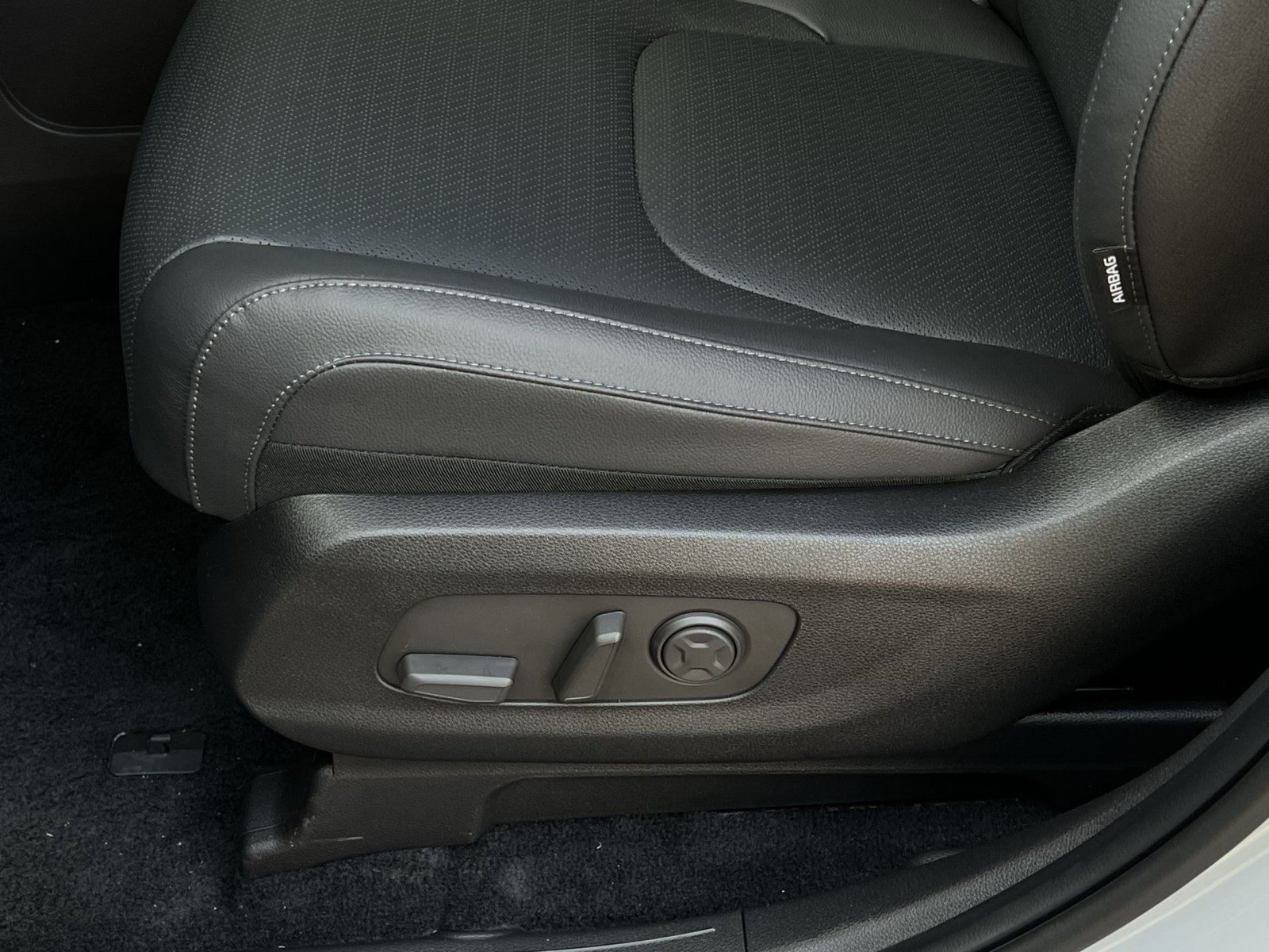 New 2026 Kia Carnival SX Prestige FWD image 19