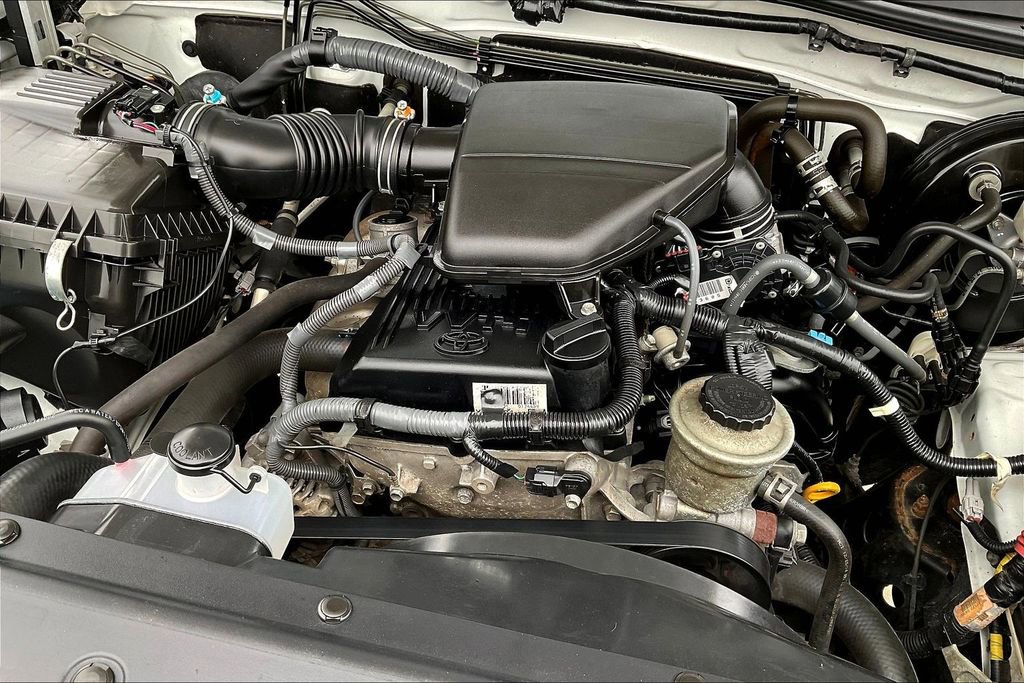 Used 2015 Toyota Tacoma 2WD Access Cab image 31
