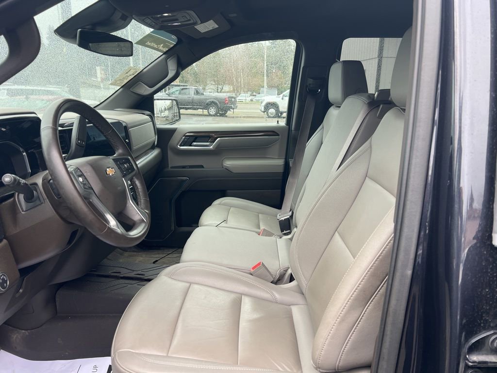 Used 2023 Chevrolet Silverado 1500 LT w/ Safety Package image 8