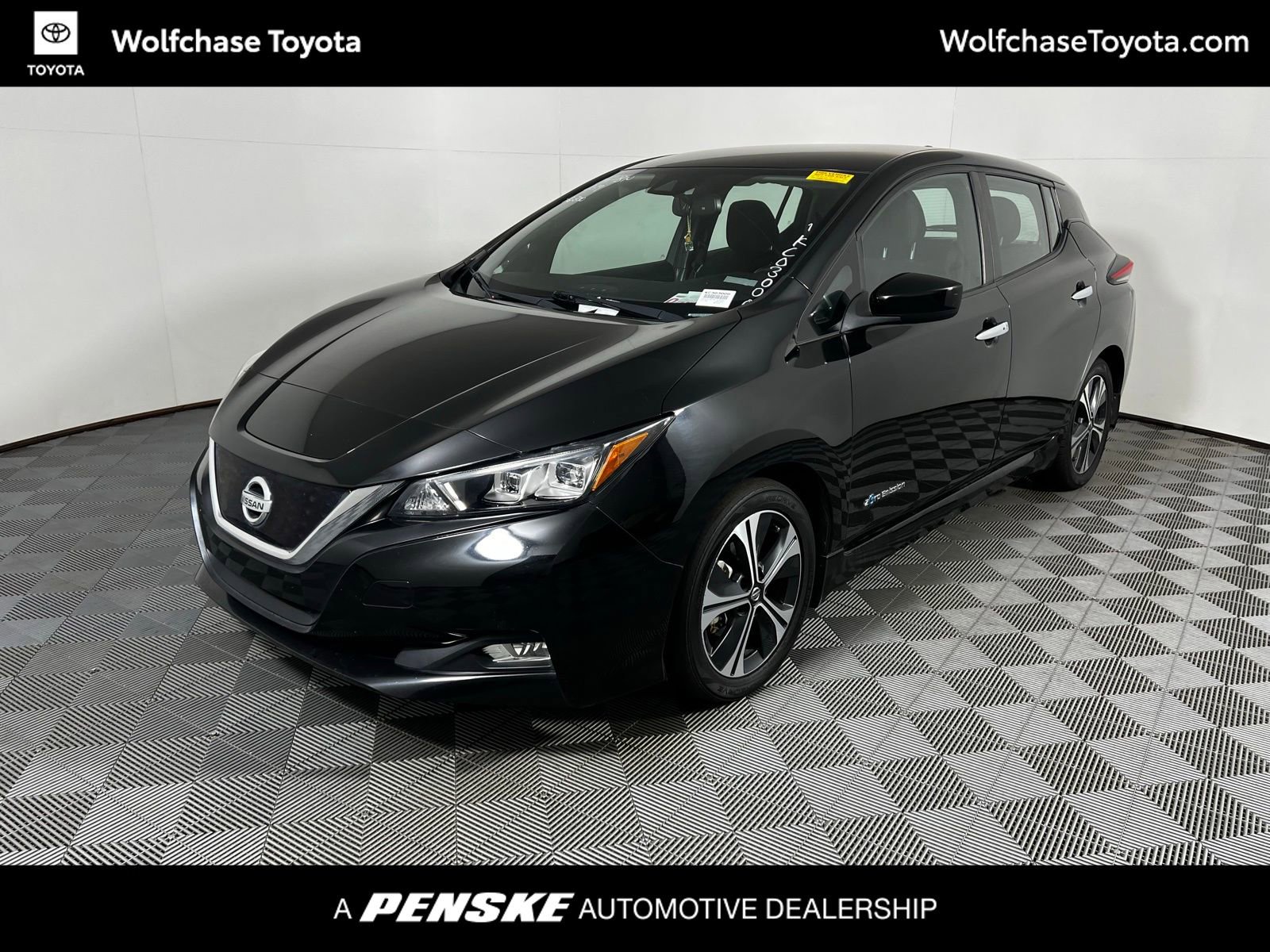 Used 2019 Nissan Leaf SV w/ SV Technology Package