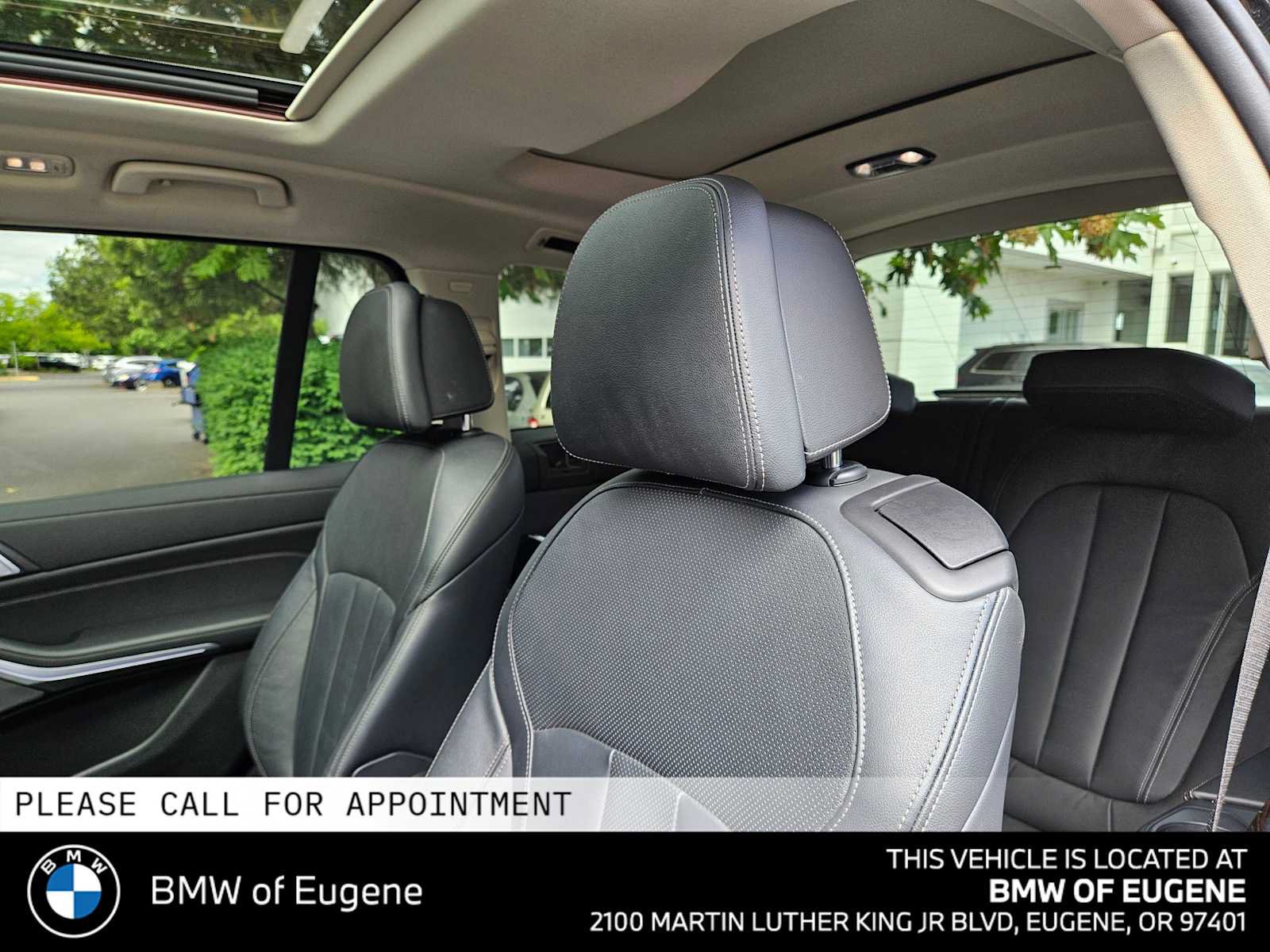 Used 2019 BMW X7 xDrive50i w/ Cold Weather Package AWD/4WD image 21