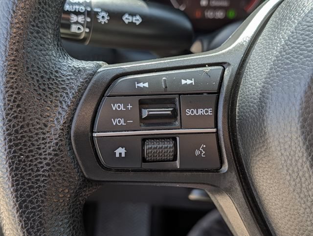 Used 2023 Honda HR-V LX image 21