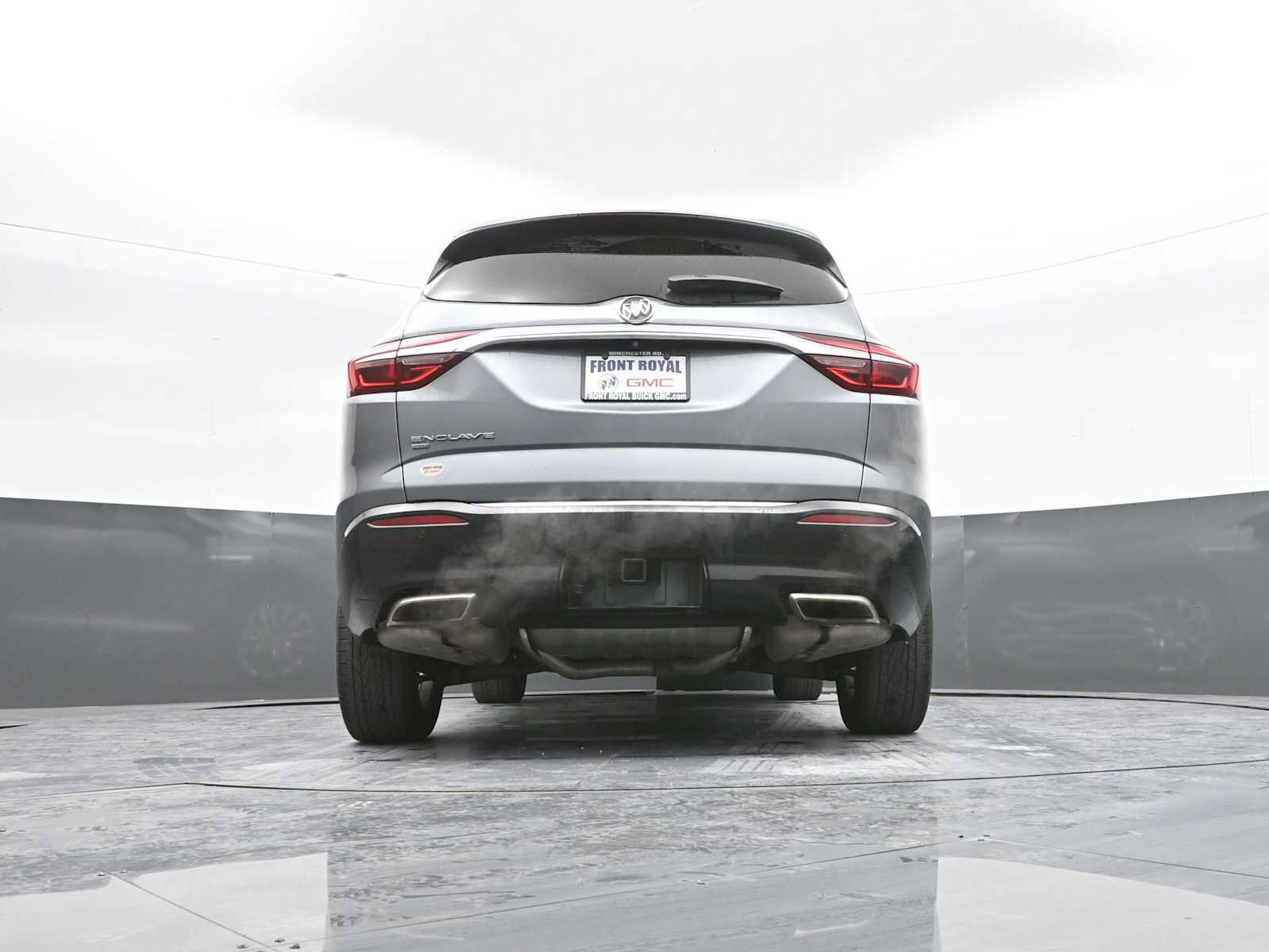 Used 2020 Buick Enclave Premium w/ Sun and Sites Package image 39