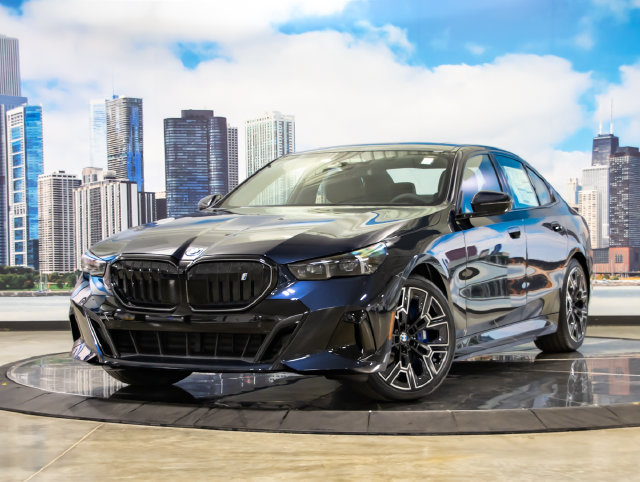 New 2027 BMW i5 xDrive40 w/ M Sport Package AWD/4WD image 2