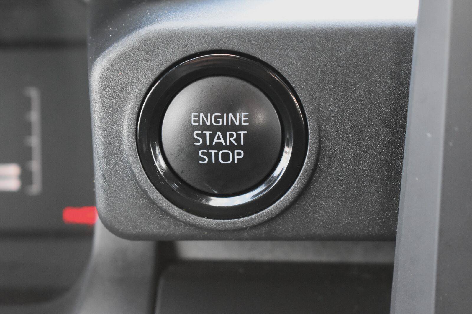 Used 2025 Toyota Tacoma SR RWD image 6
