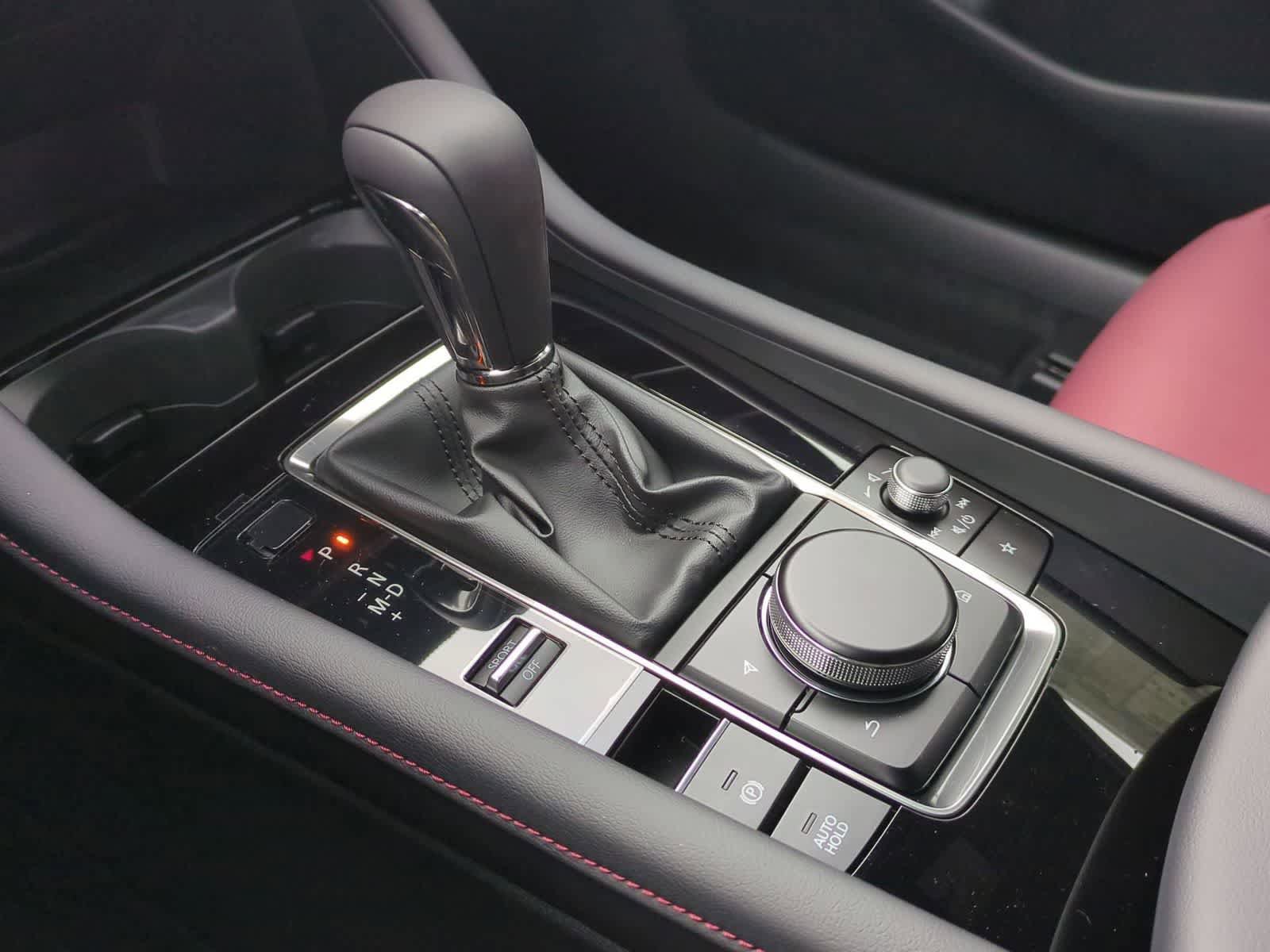 New 2026 MAZDA MAZDA3 Carbon image 32