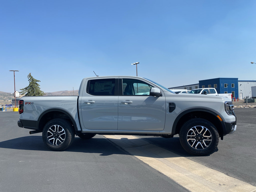 New 2026 Ford Ranger Lariat w/ FX4 Off-Road Package AWD/4WD image 18