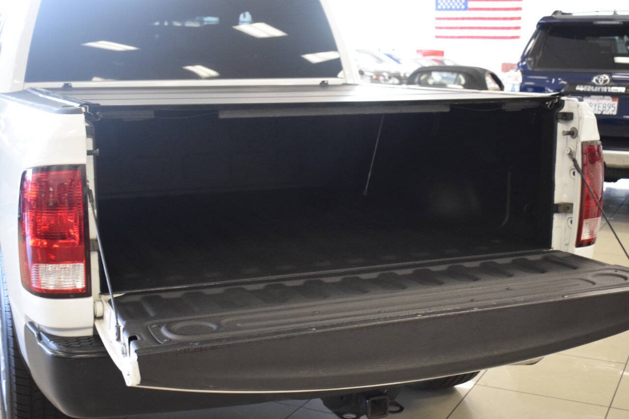 Used 2016 RAM 1500 Tradesman w/ Popular Equipment Group RWD image 32
